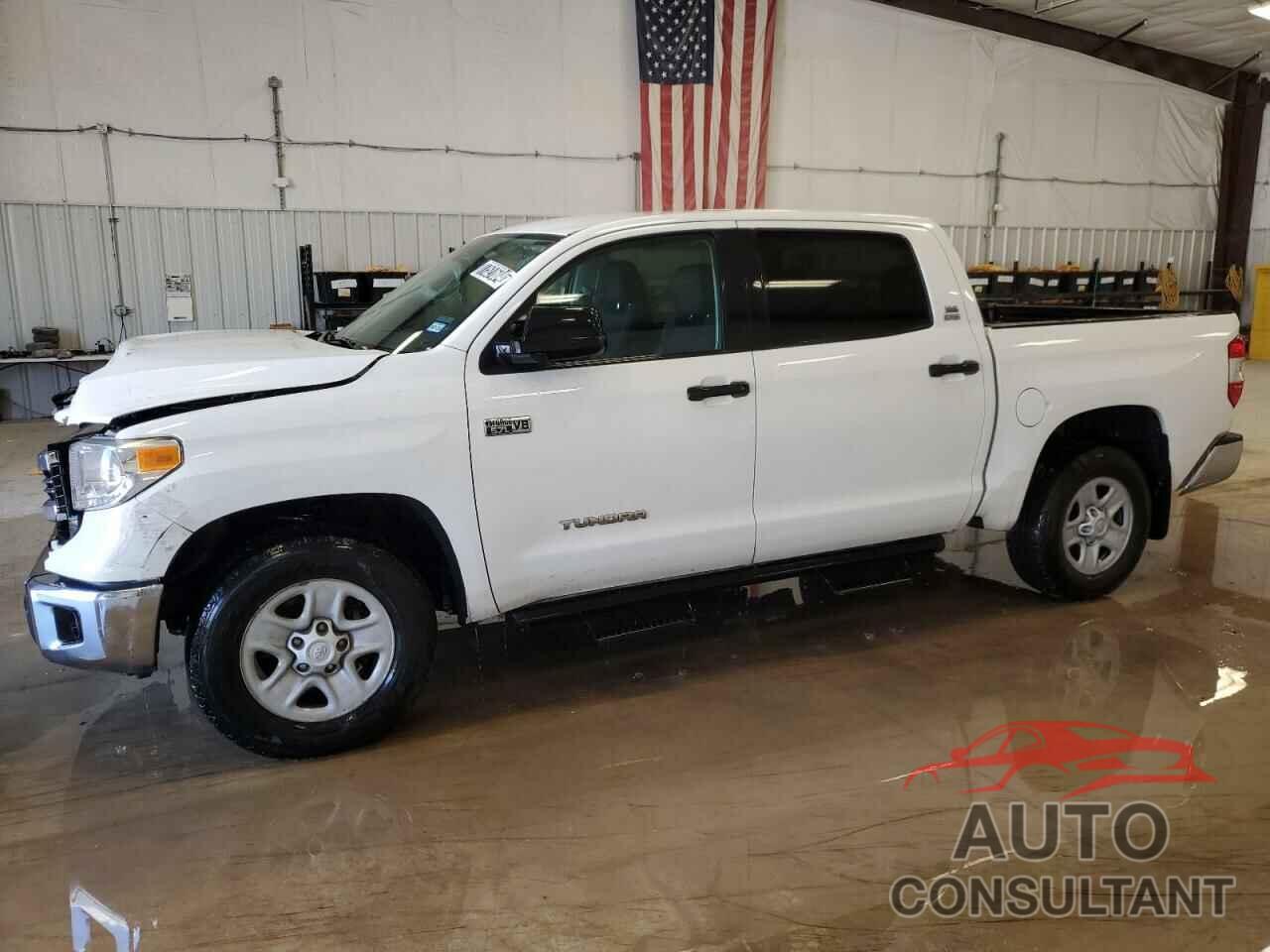 TOYOTA TUNDRA 2017 - 5TFEW5F12HX212855