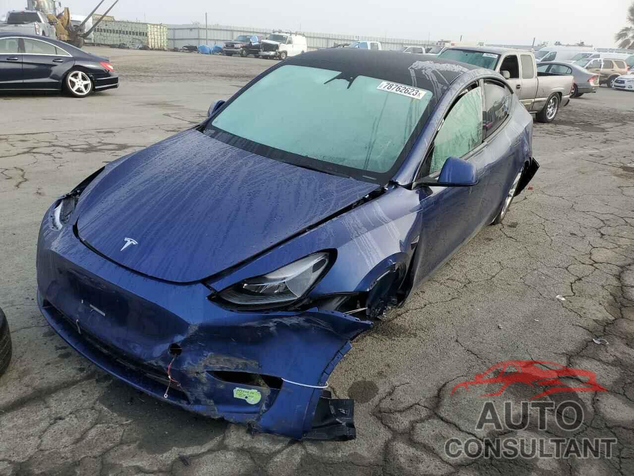 TESLA MODEL Y 2023 - 7SAYGAEE7PF634672