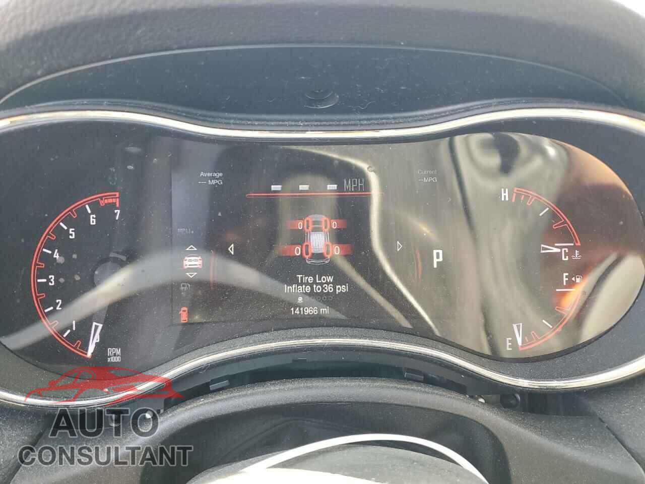 DODGE DURANGO 2015 - 1C4RDJDG3FC858157