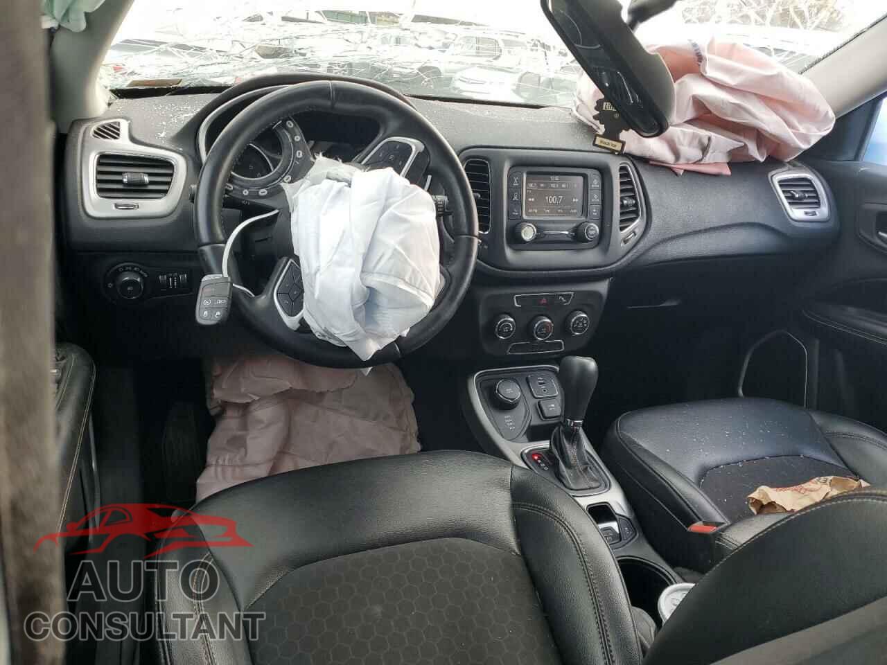 JEEP COMPASS 2017 - 3C4NJDBB2HT693354