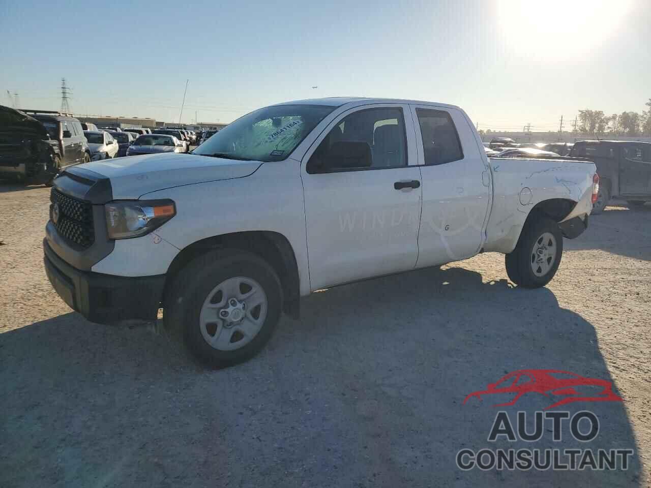 TOYOTA TUNDRA 2019 - 5TFRM5F1XKX141581