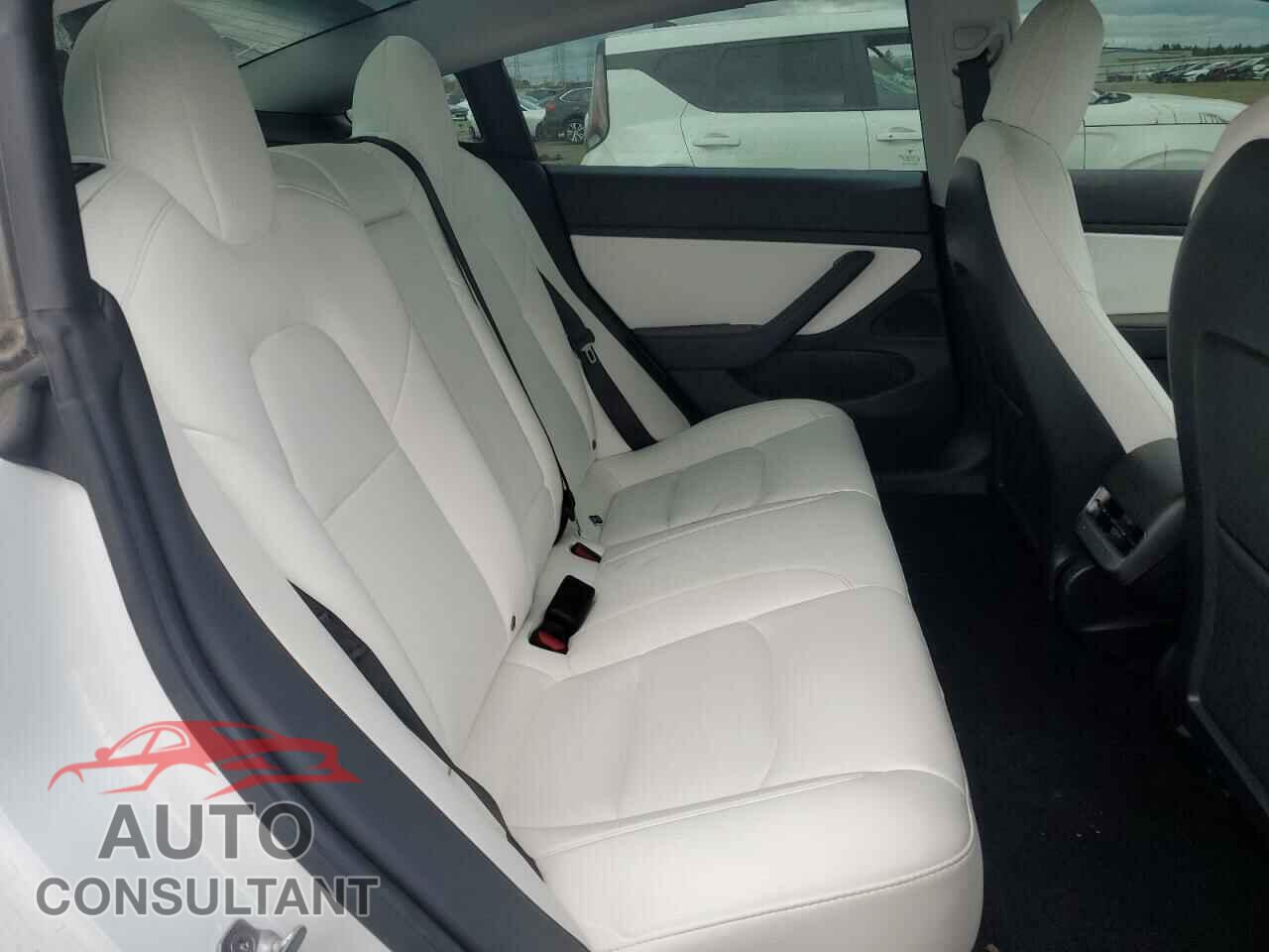 TESLA MODEL 3 2021 - 5YJ3E1EA2MF853738