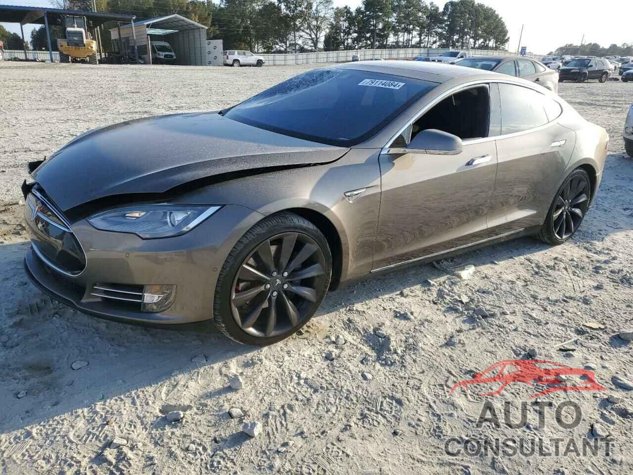 TESLA MODEL S 2015 - 5YJSA1V27FF100483