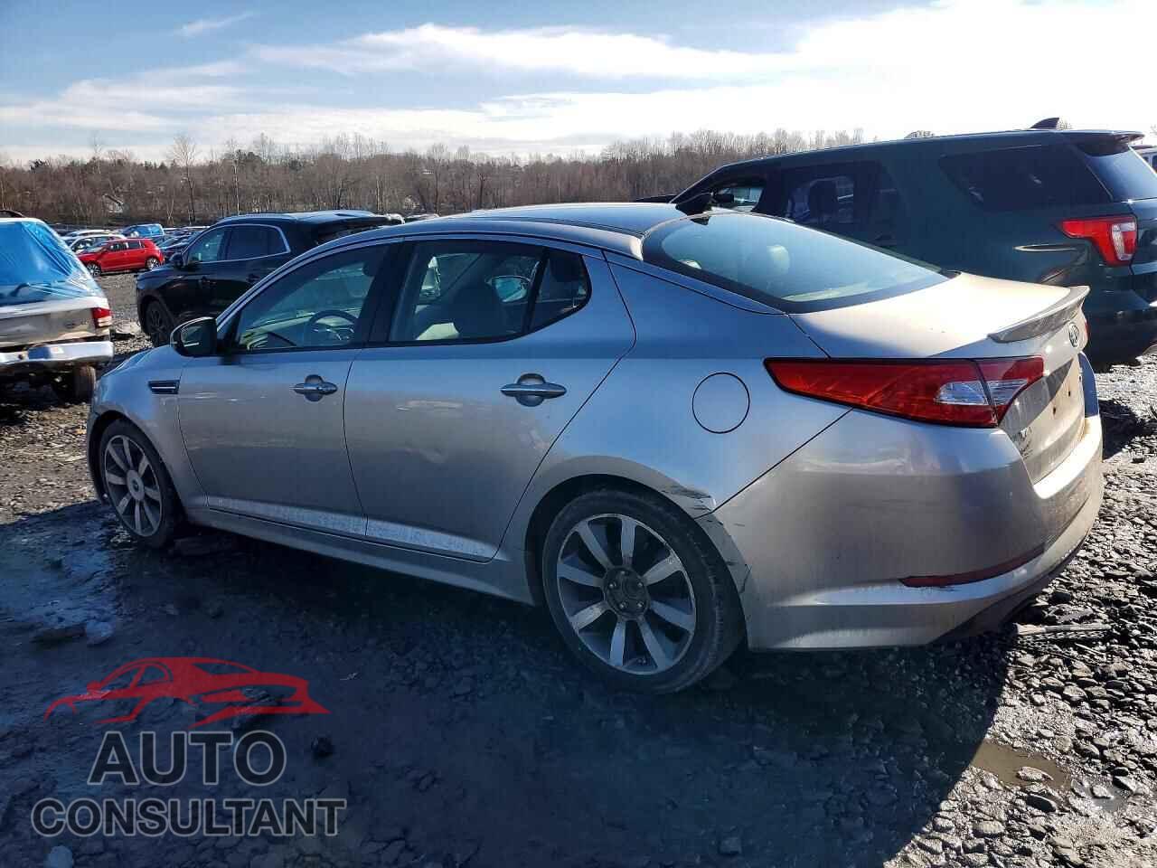 KIA OPTIMA 2011 - KNAGR4A67B5118421