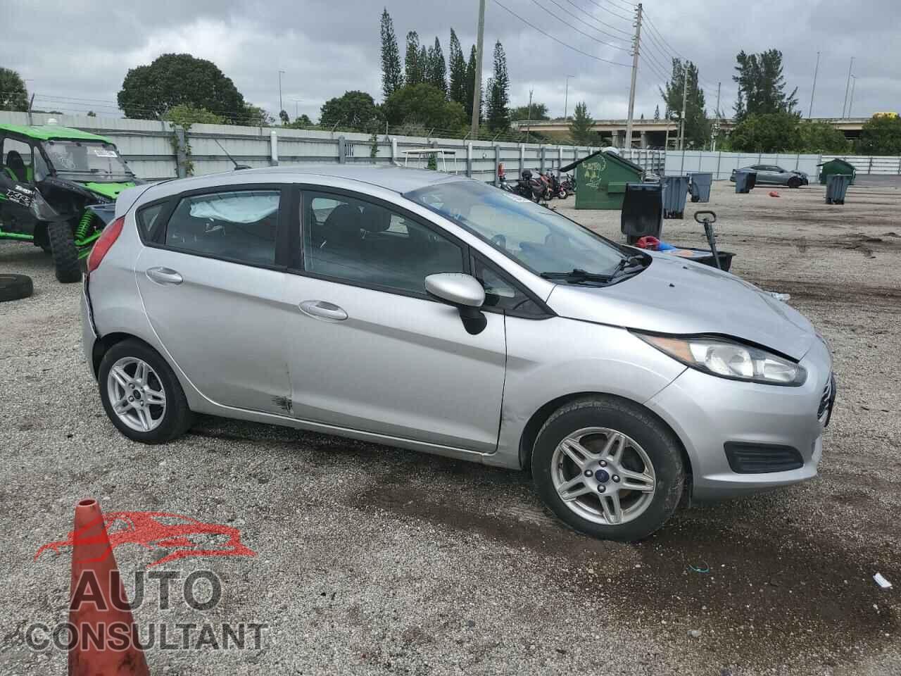 FORD FIESTA 2017 - 3FADP4EJ0HM123625