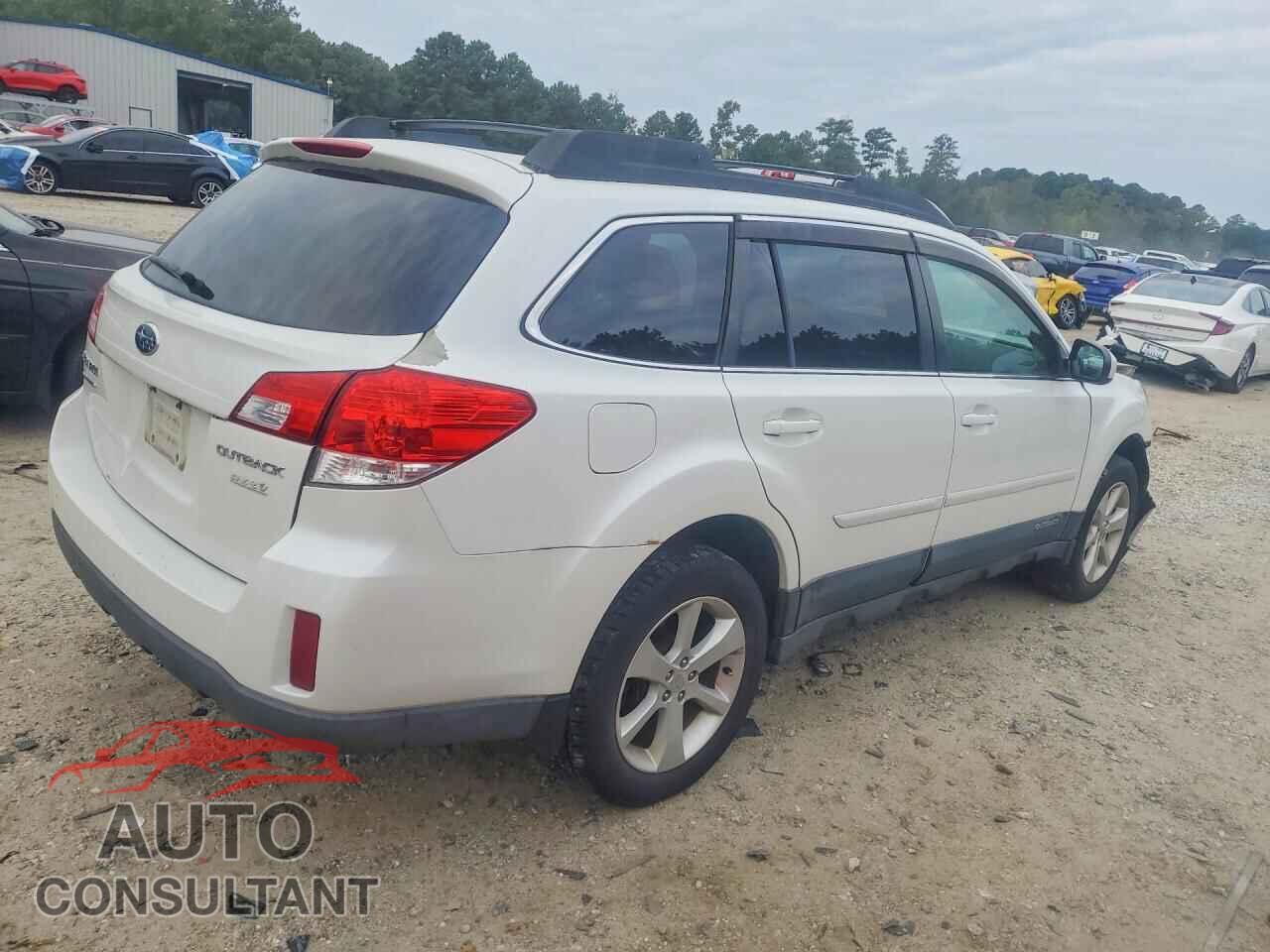 SUBARU OUTBACK 2013 - 4S4BRBCC0D3309743