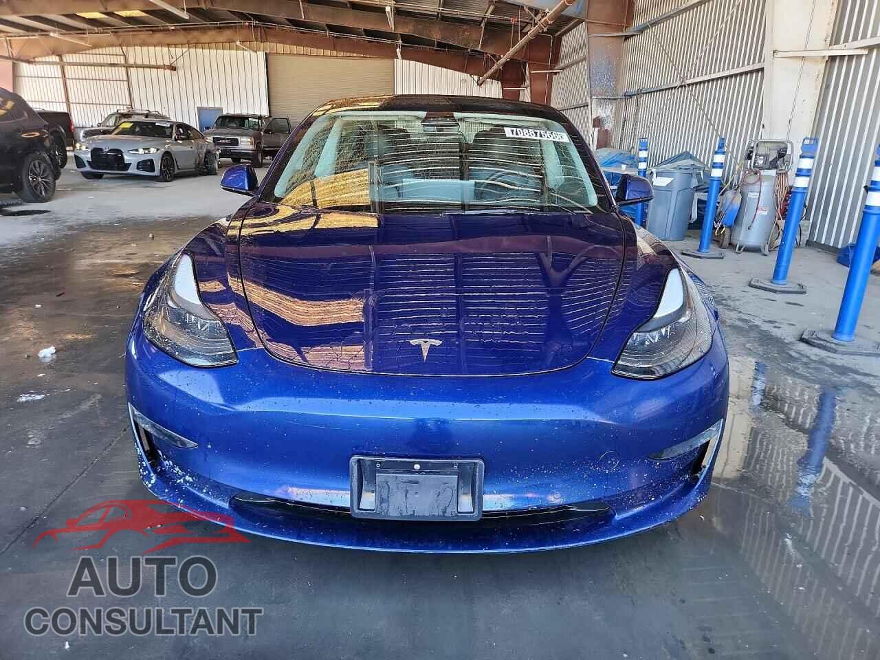 TESLA MODEL 3 2022 - 5YJ3E1EB7NF305017