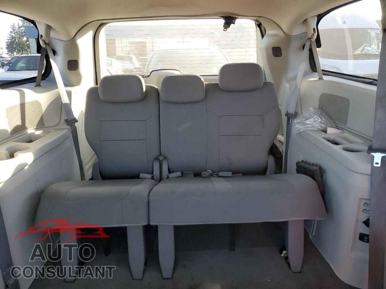 DODGE CARAVAN 2010 - 2D4RN5D13AR143429