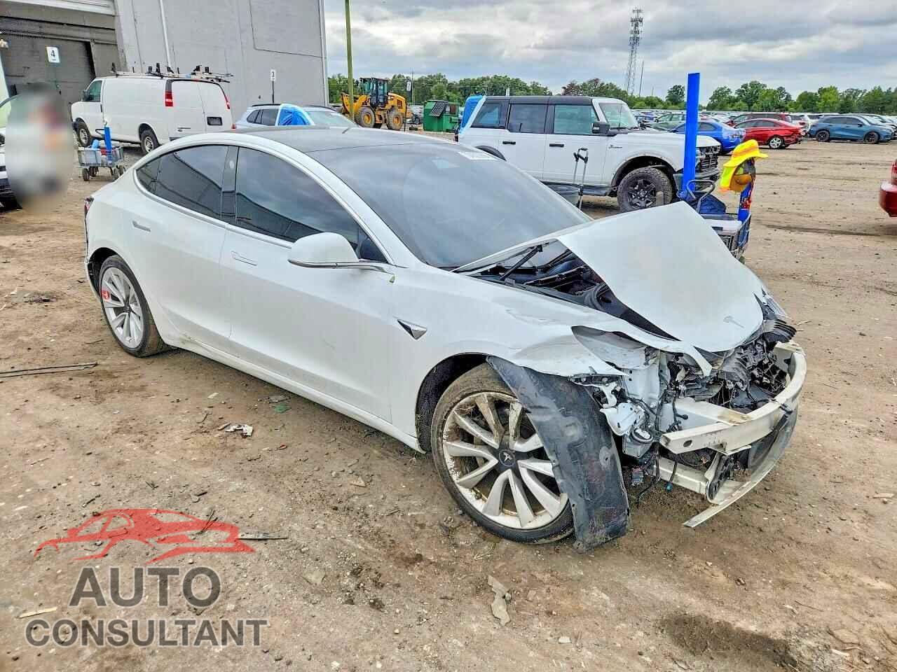 TESLA MODEL 3 2020 - 5YJ3E1EB4LF801387