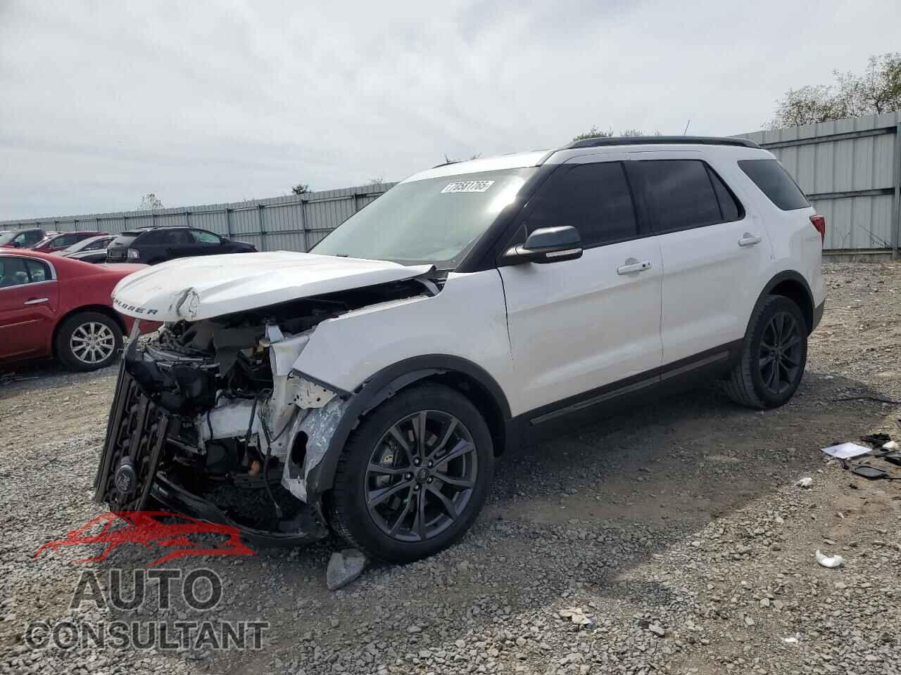 FORD EXPLORER 2018 - 1FM5K7D85JGB03279