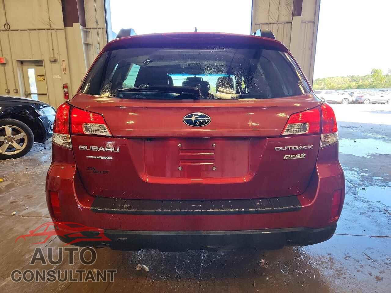 SUBARU OUTBACK 2014 - 4S4BRBLC4E3308841