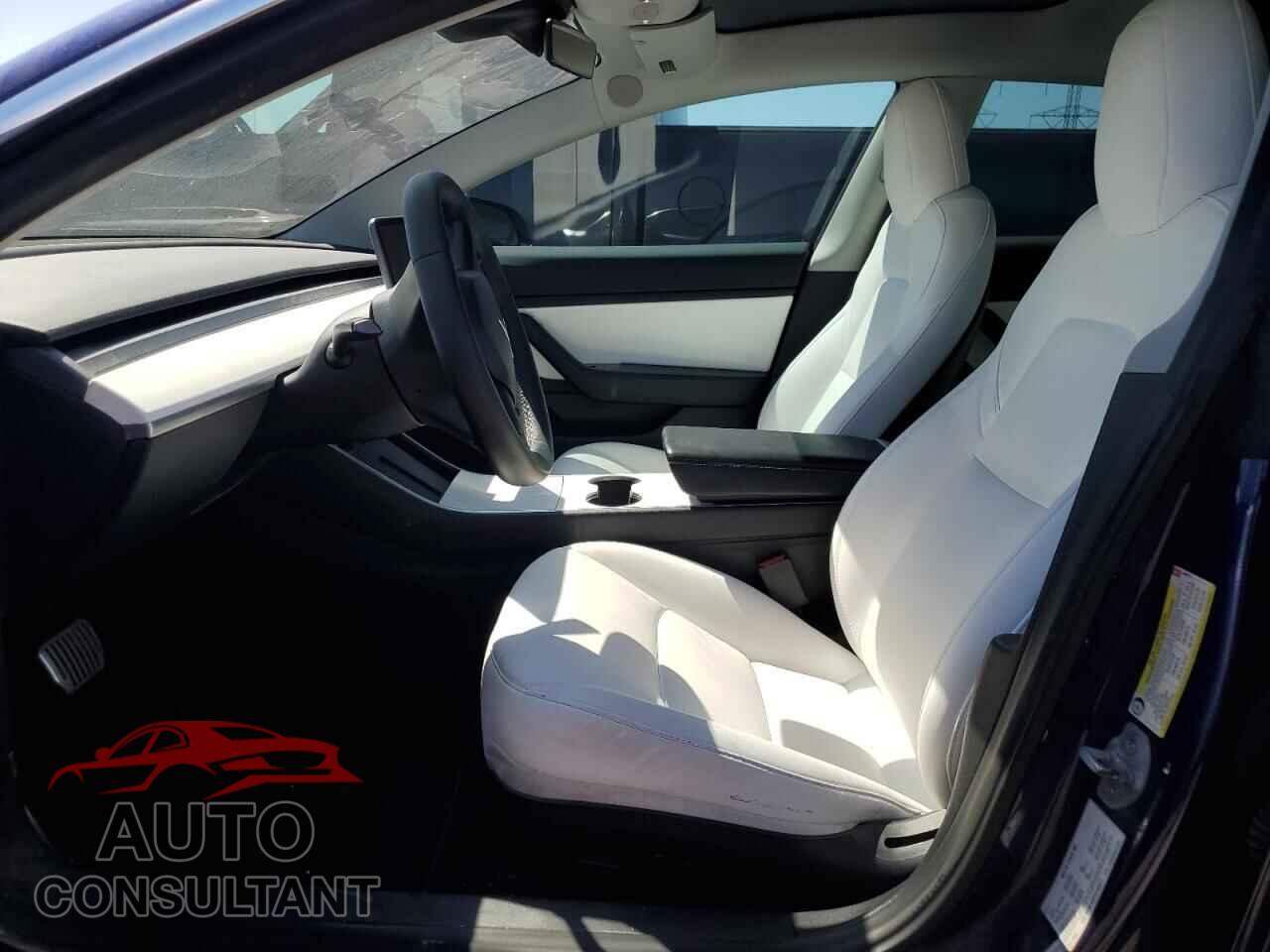 TESLA MODEL 3 2019 - 5YJ3E1EB2KF406977