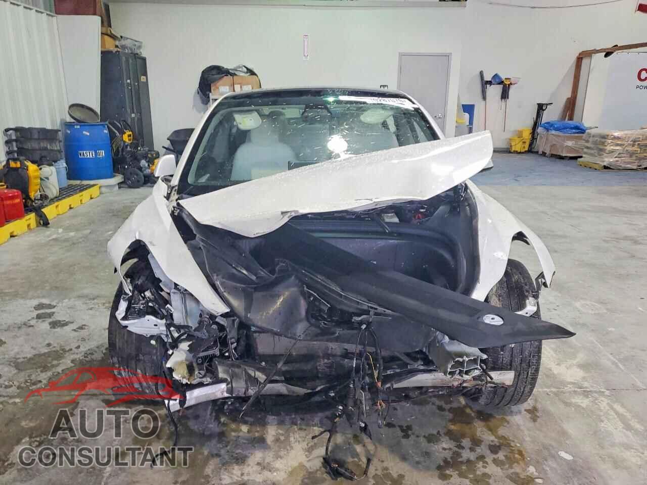 TESLA MODEL 3 2023 - 5YJ3E1EA1PF382444