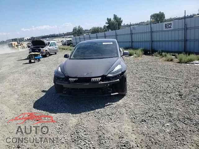 TESLA MODEL 3 2023 - 5YJ3E1EA3PF709443