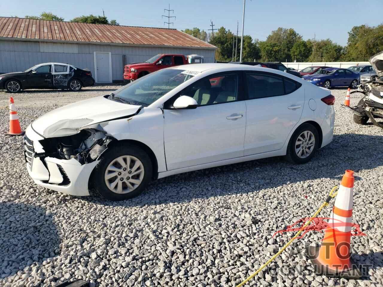 HYUNDAI ELANTRA 2017 - 5NPD74LF7HH113463