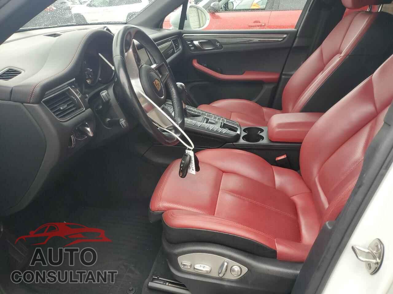 PORSCHE MACAN 2017 - WP1AG2A55HLB55173