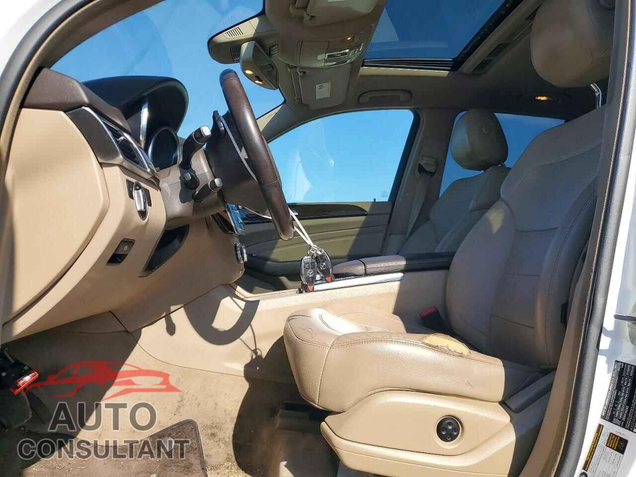 MERCEDES-BENZ M-CLASS 2015 - 4JGDA5HB7FA590357