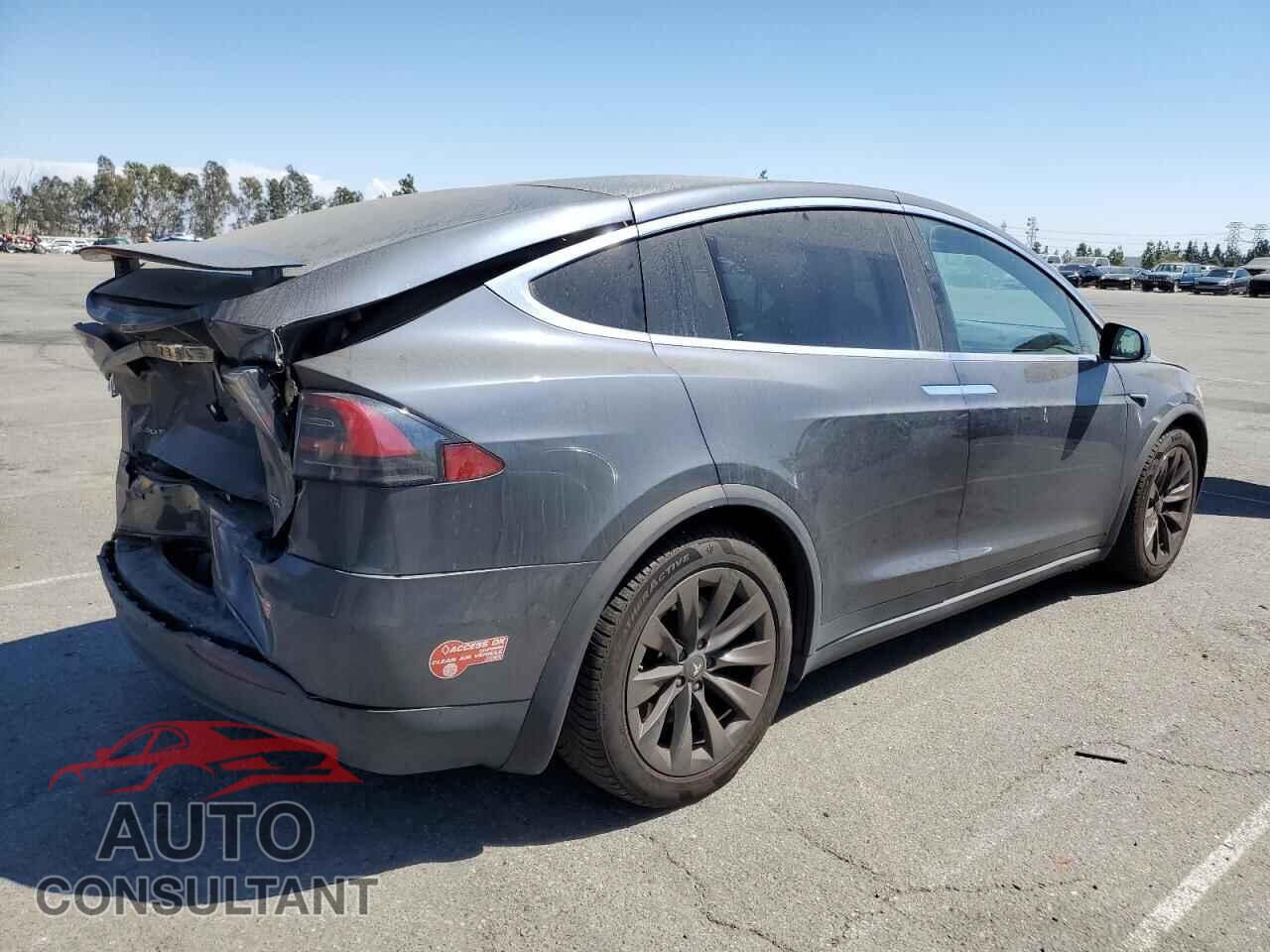 TESLA MODEL X 2017 - 5YJXCBE20HF054813