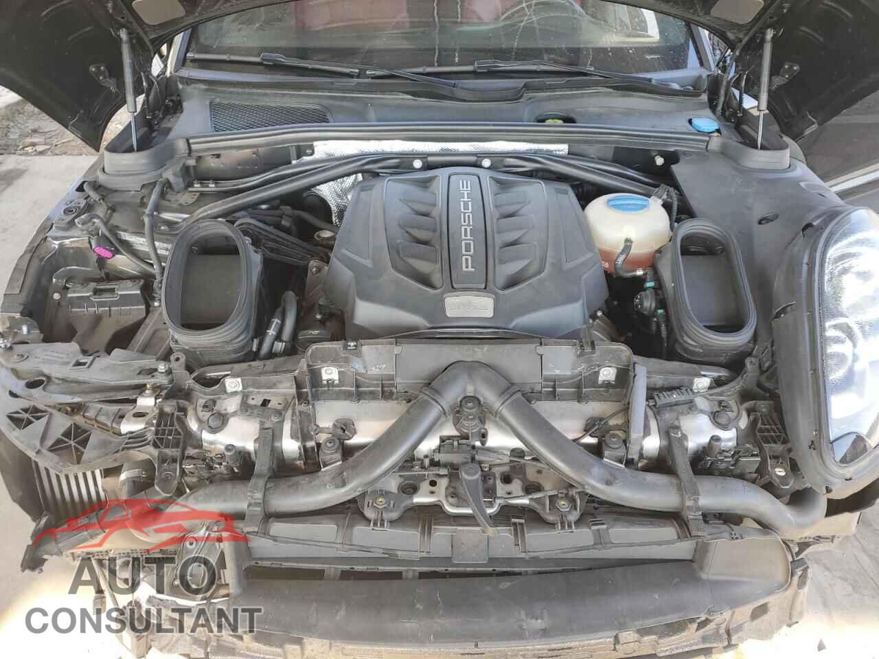 PORSCHE MACAN 2016 - WP1AB2A59GLB52239