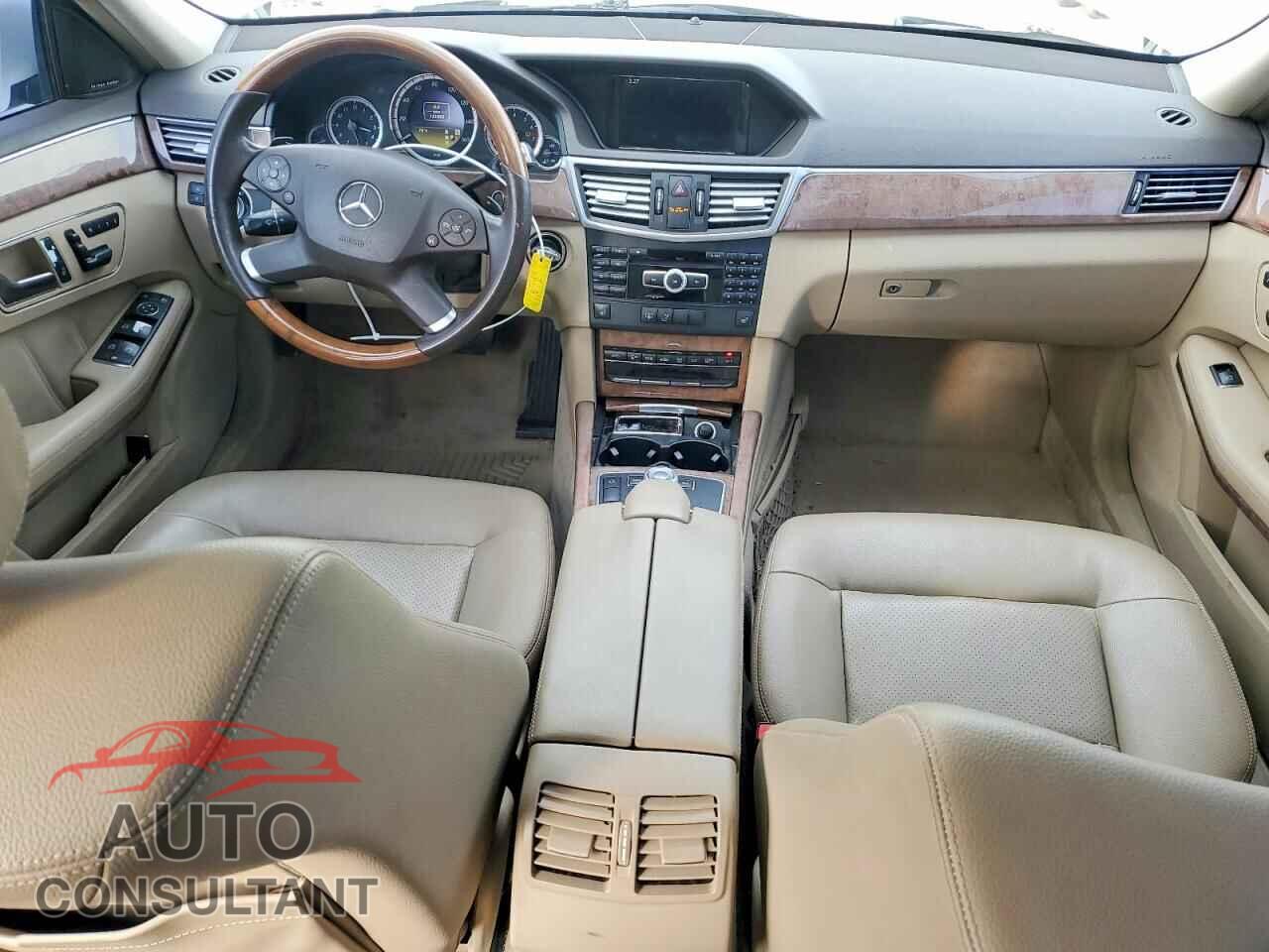 MERCEDES-BENZ E-CLASS 2011 - WDDHF8HB2BA514926