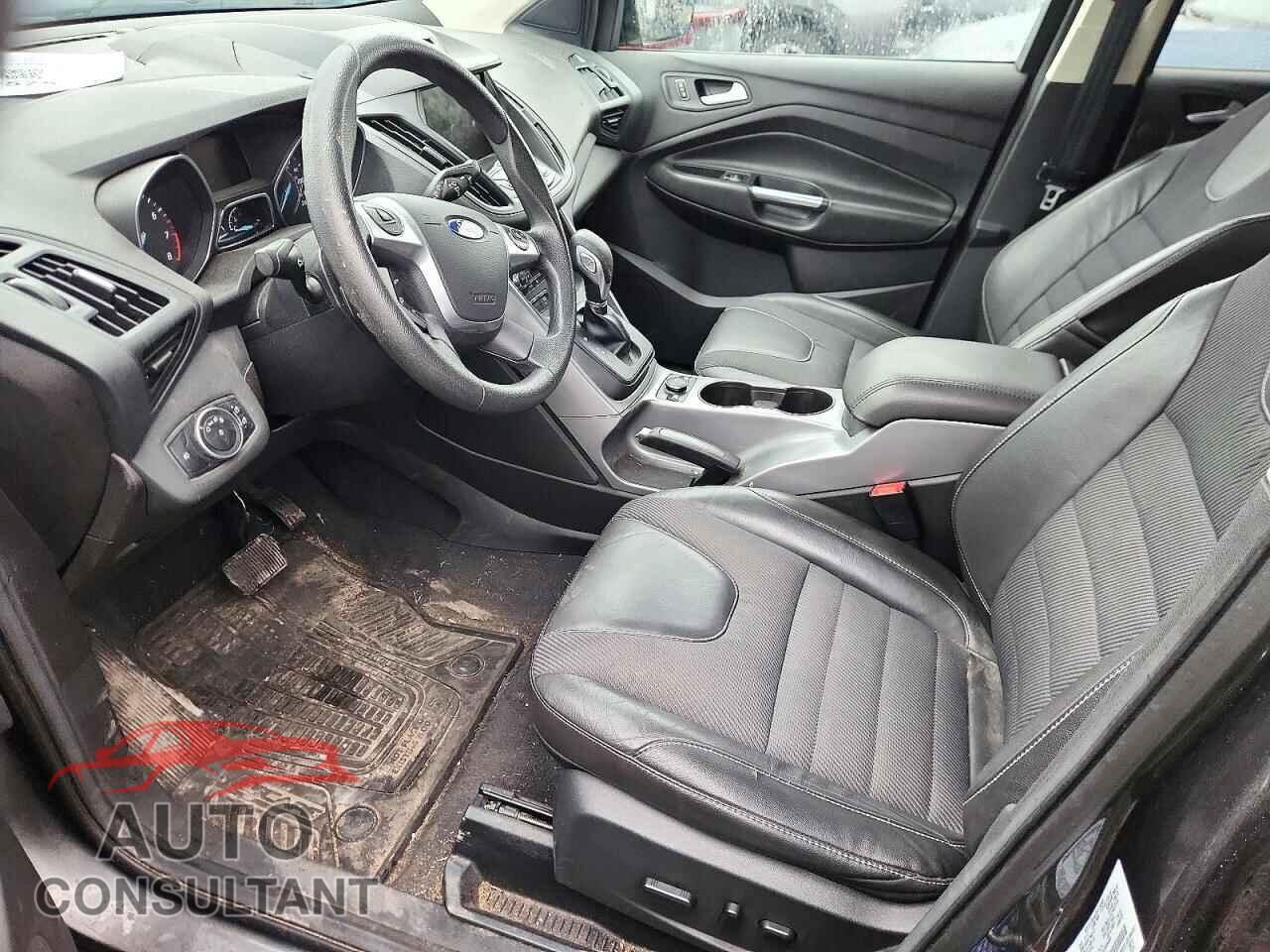 FORD ESCAPE 2015 - 1FMCU0G99FUB98466
