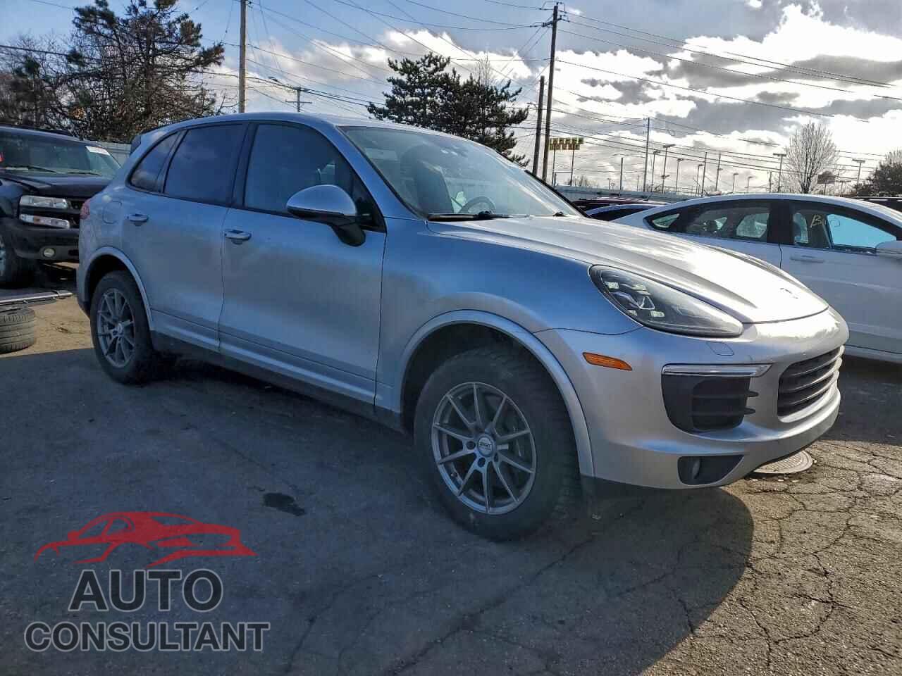 PORSCHE CAYENNE 2017 - WP1AA2A24HKA85453