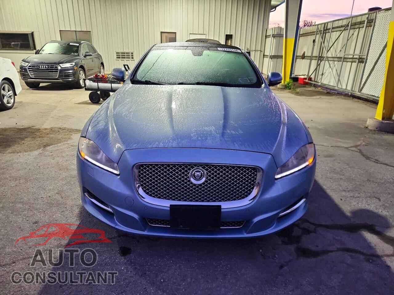JAGUAR XJ 2010 - SAJWA2GE2AMV00323