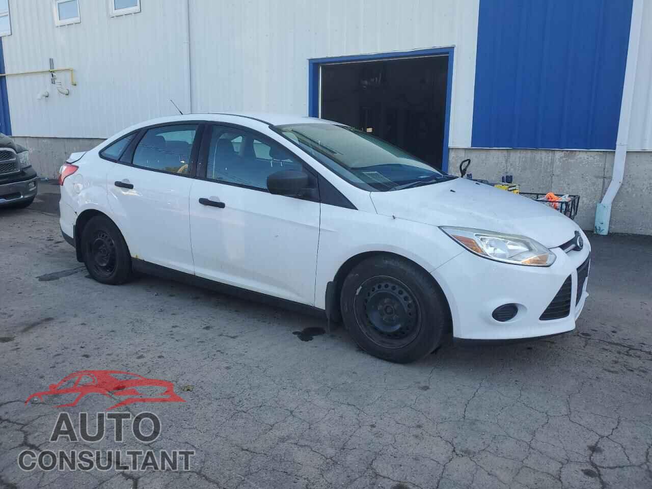 FORD FOCUS 2012 - 1FAHP3E23CL144497