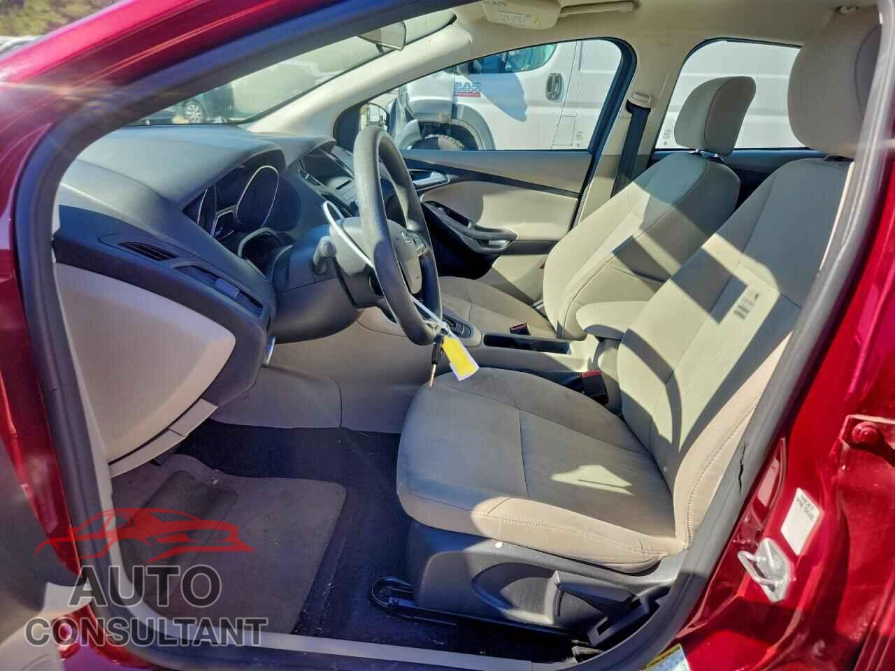 FORD FOCUS 2017 - 1FADP3K29HL231279
