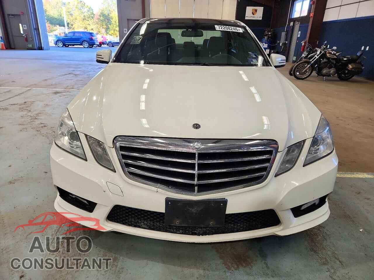 MERCEDES-BENZ E-CLASS 2011 - WDDHF8HB4BA385426