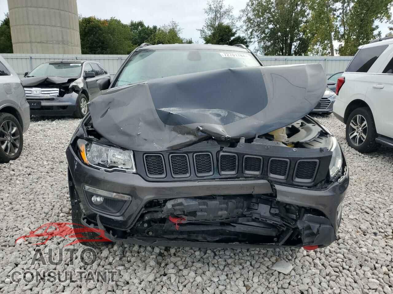 JEEP COMPASS 2018 - 3C4NJDDB2JT265111
