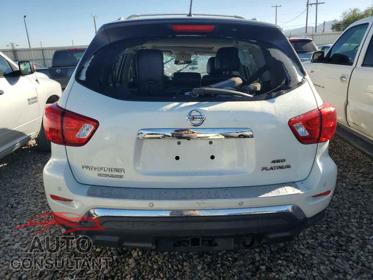 NISSAN PATHFINDER 2017 - 5N1DR2MM8HC665167