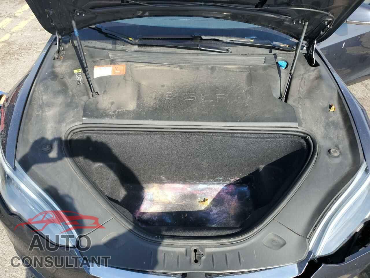 TESLA MODEL S 2017 - 5YJSA1E1XHF197138