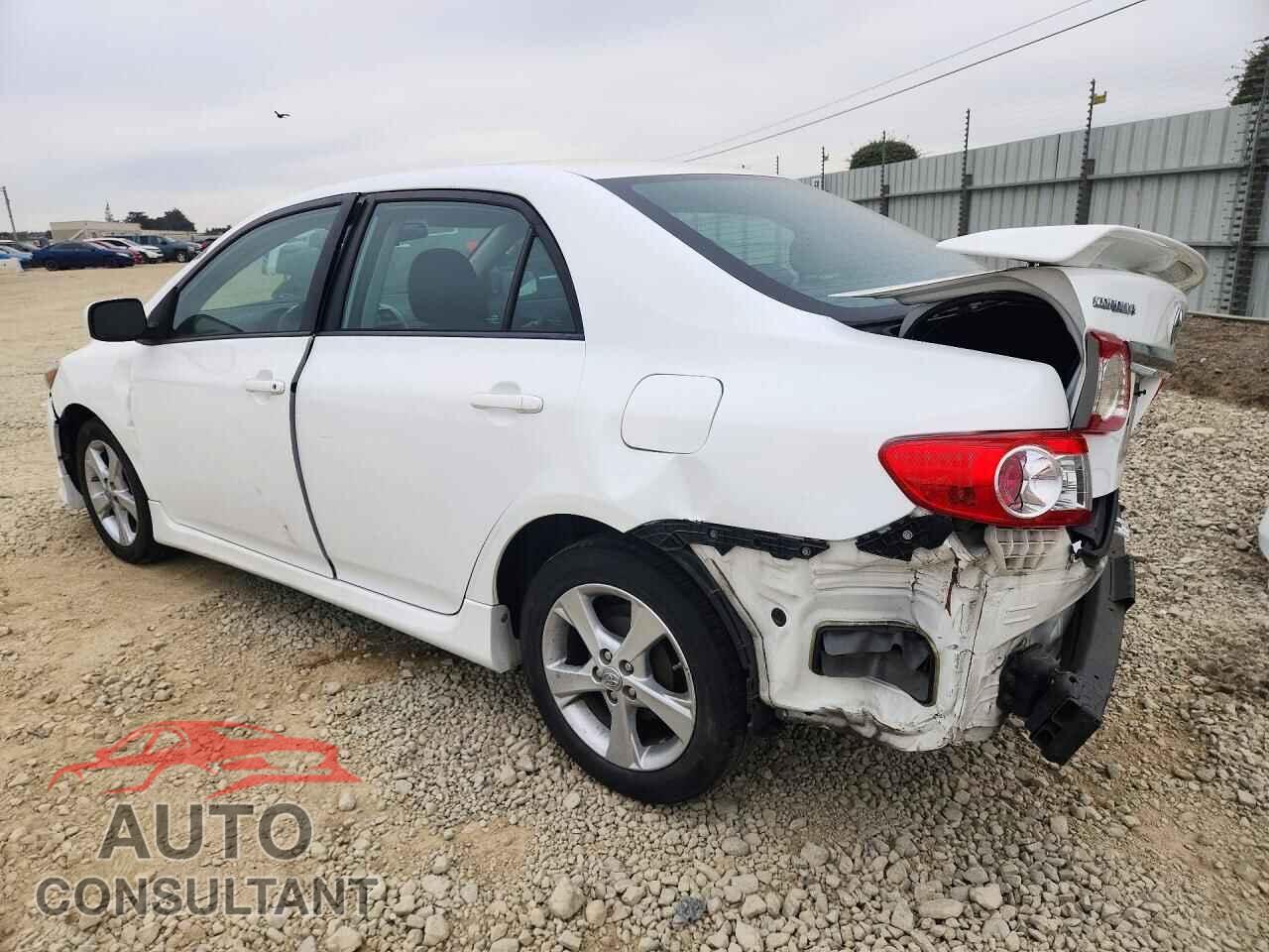 TOYOTA COROLLA 2013 - 5YFBU4EE1DP211647