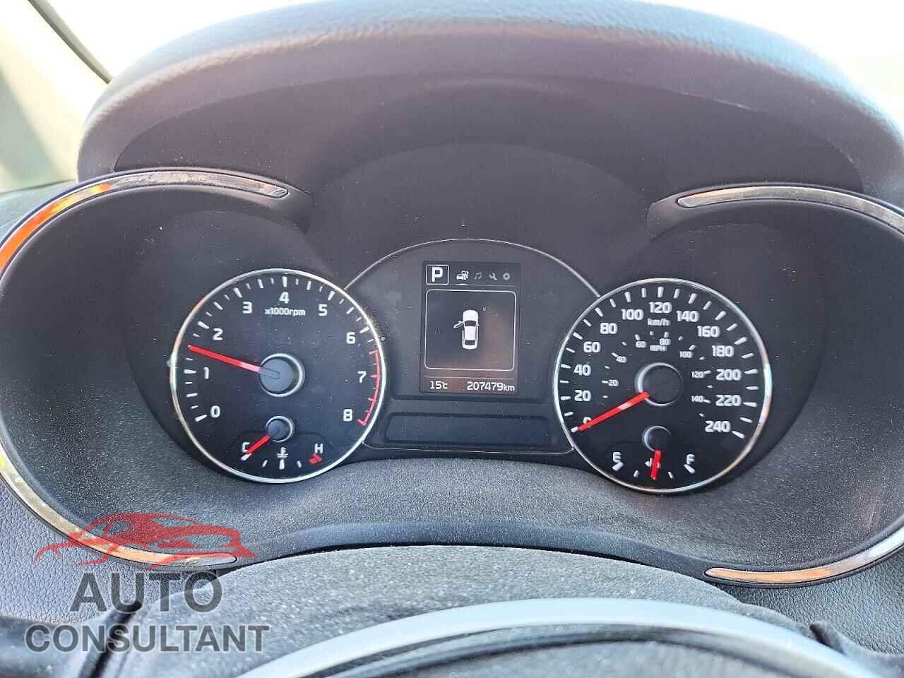 KIA FORTE 2017 - 3KPFL4A74HE069779
