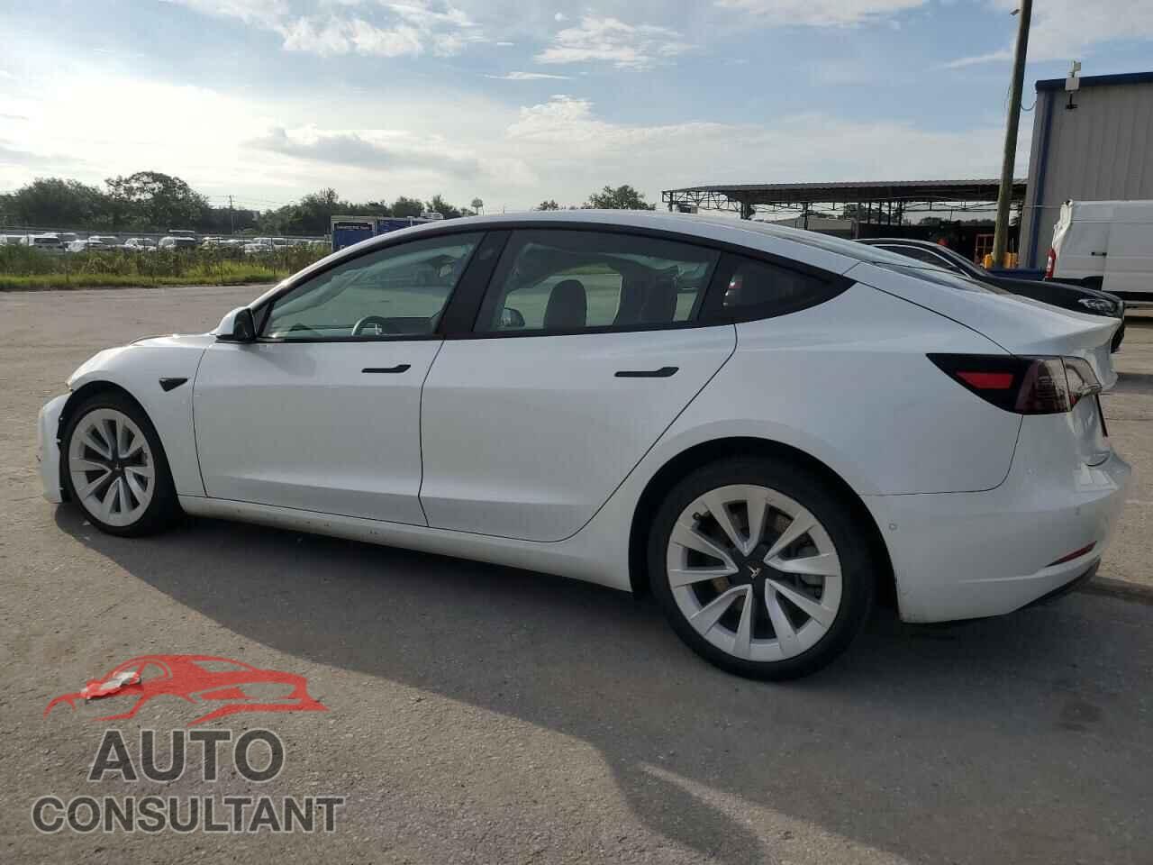 TESLA MODEL 3 2021 - 5YJ3E1EB4MF859887