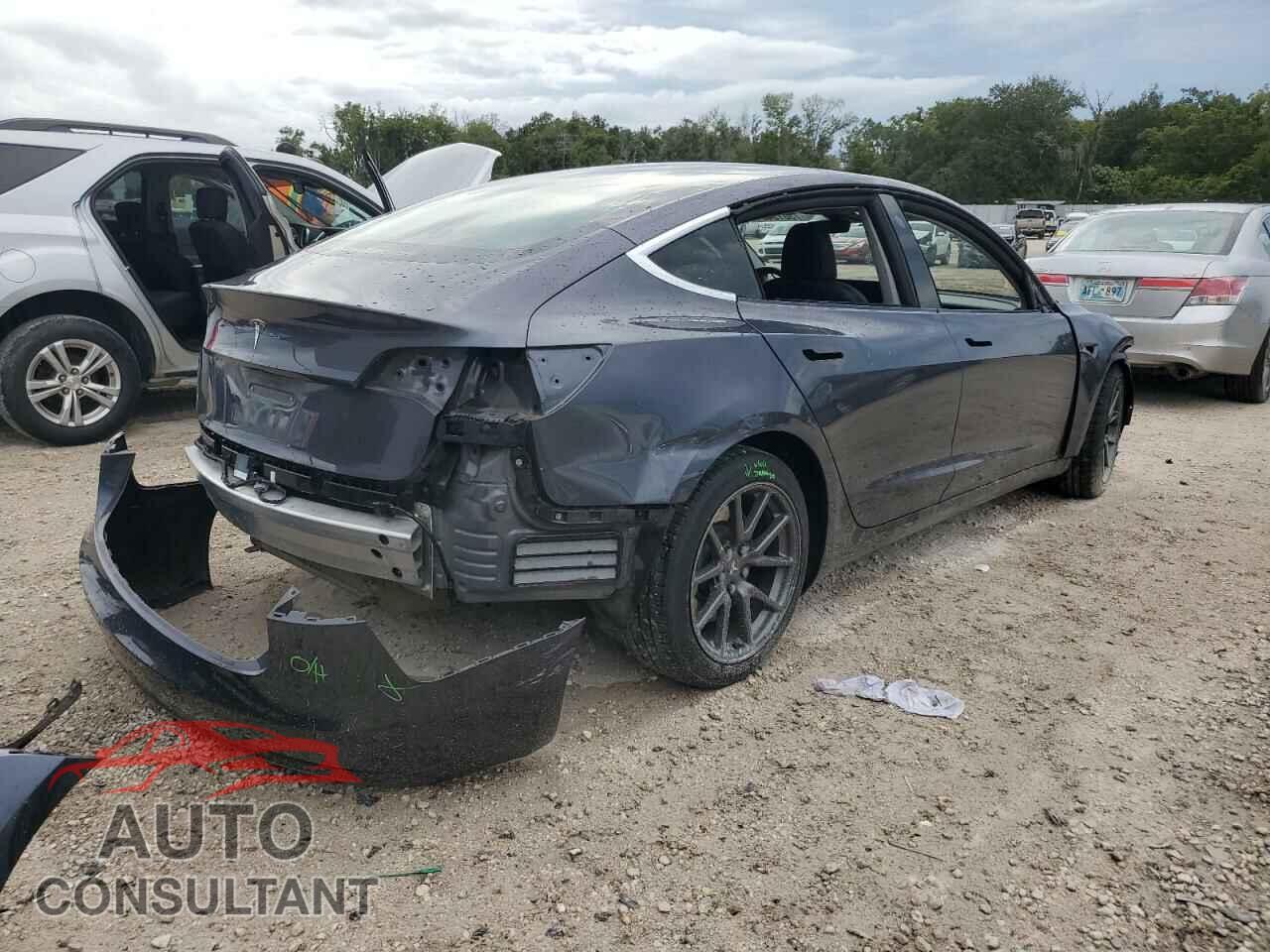 TESLA MODEL 3 2019 - 5YJ3E1EA5KF411226