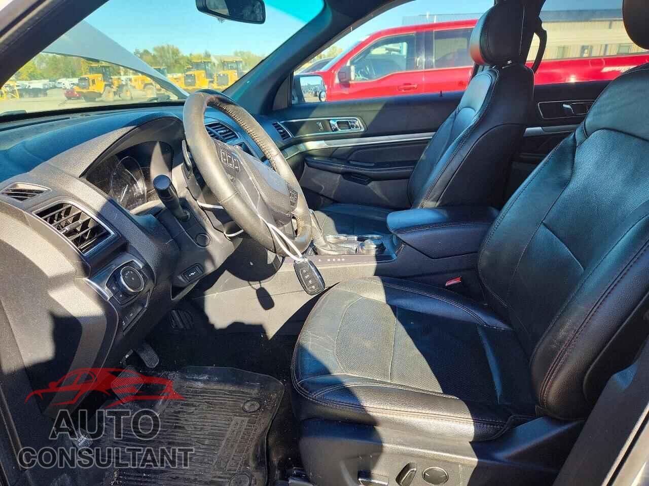 FORD EXPLORER 2017 - 1FM5K8GT6HGA53136