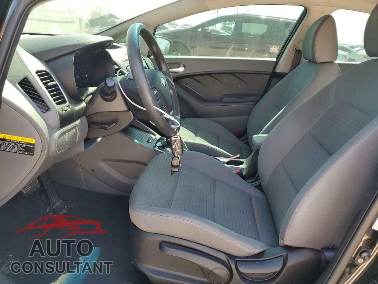 KIA FORTE 2017 - 3KPFL4A78HE063984