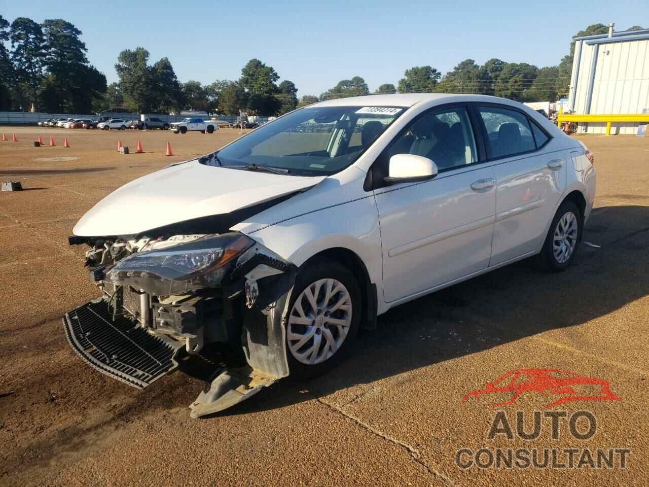 TOYOTA COROLLA 2018 - 5YFBURHE0JP775357