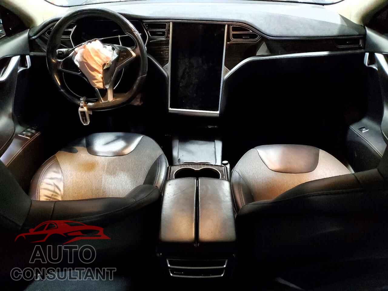 TESLA MODEL S 2016 - 5YJSA1E15GF147987