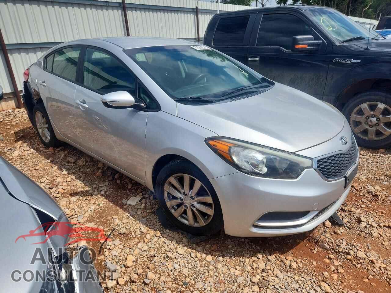 KIA FORTE 2016 - KNAFX4A63G5569080