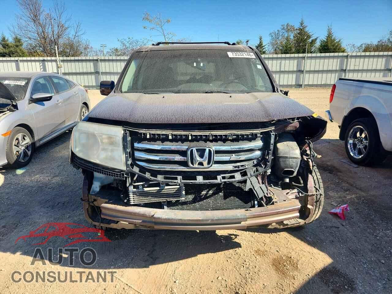 HONDA PILOT 2012 - 5FNYF4H50CB015936