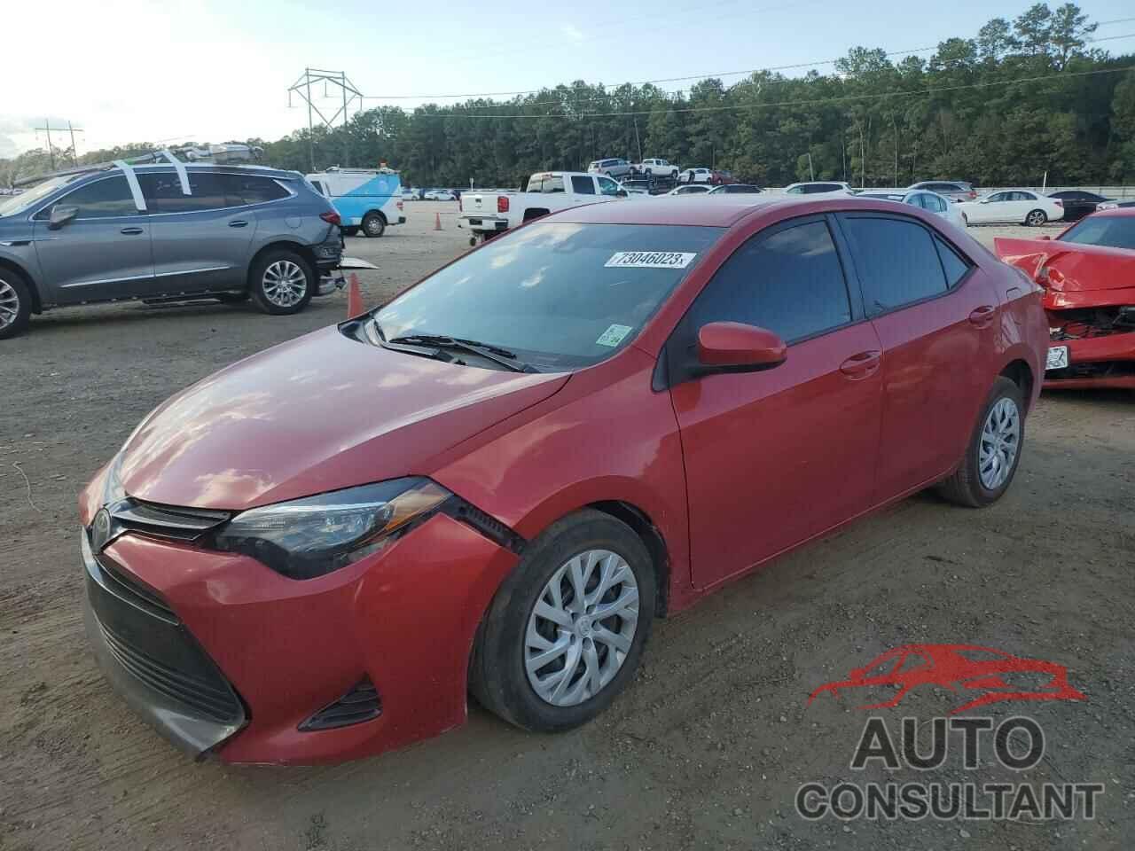 TOYOTA COROLLA 2018 - 5YFBURHE9JP751008