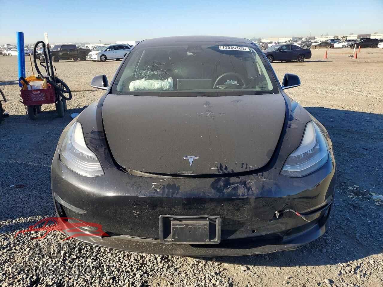 TESLA MODEL 3 2019 - 5YJ3E1EB8KF385181