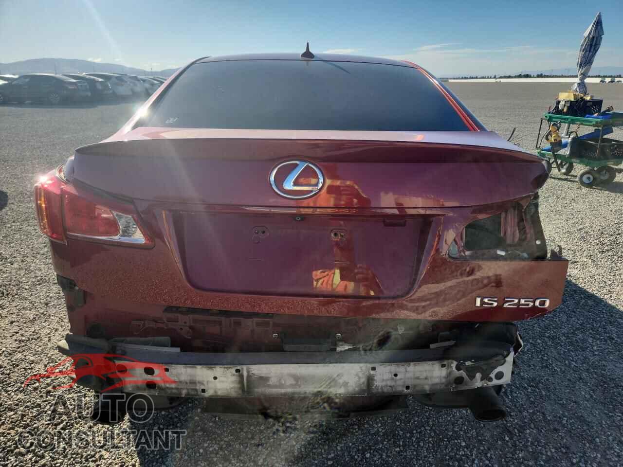 LEXUS IS 2011 - JTHBF5C28B5147706