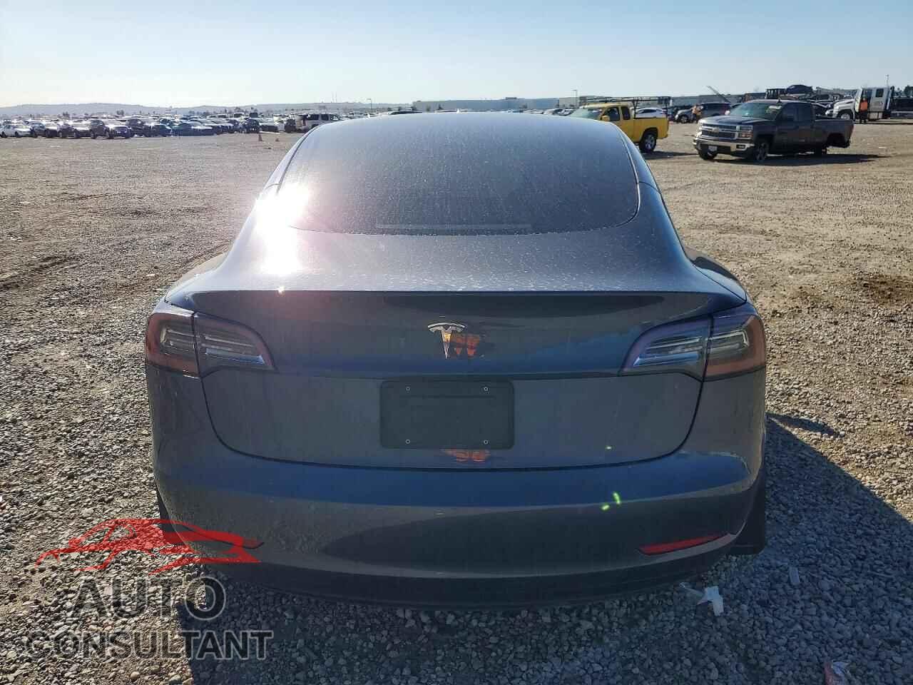 TESLA MODEL 3 2022 - 5YJ3E1EA3NF122852