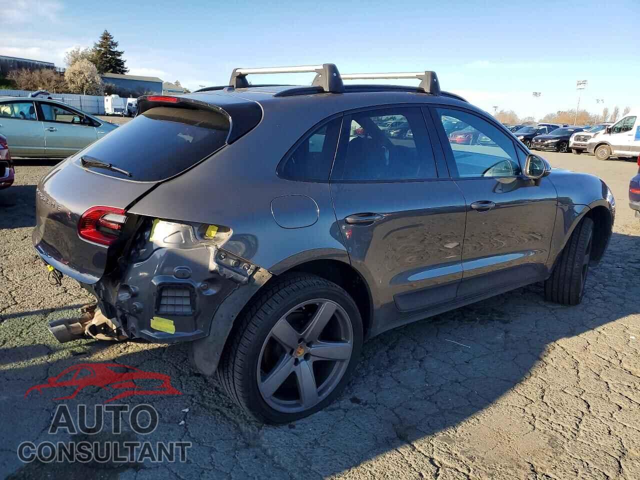 PORSCHE MACAN 2018 - WP1AA2A54JLB15349
