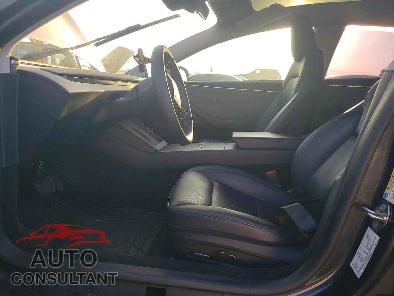 TESLA MODEL 3 2024 - 5YJ3E1EA0RF745366