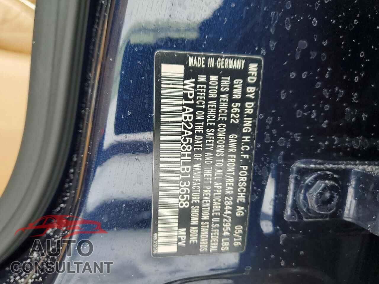PORSCHE MACAN 2017 - WP1AB2A58HLB13658